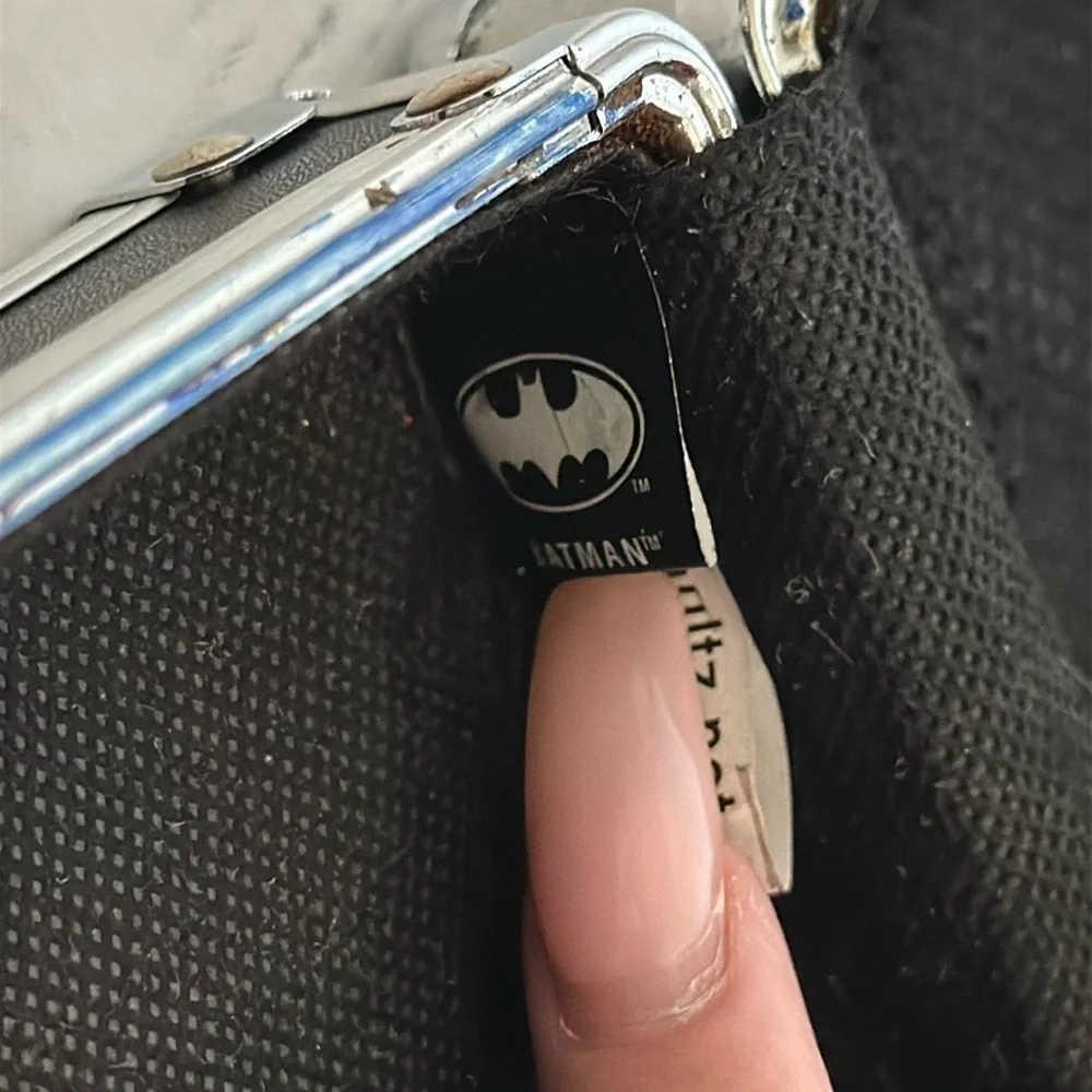 vaultz mesh pocket